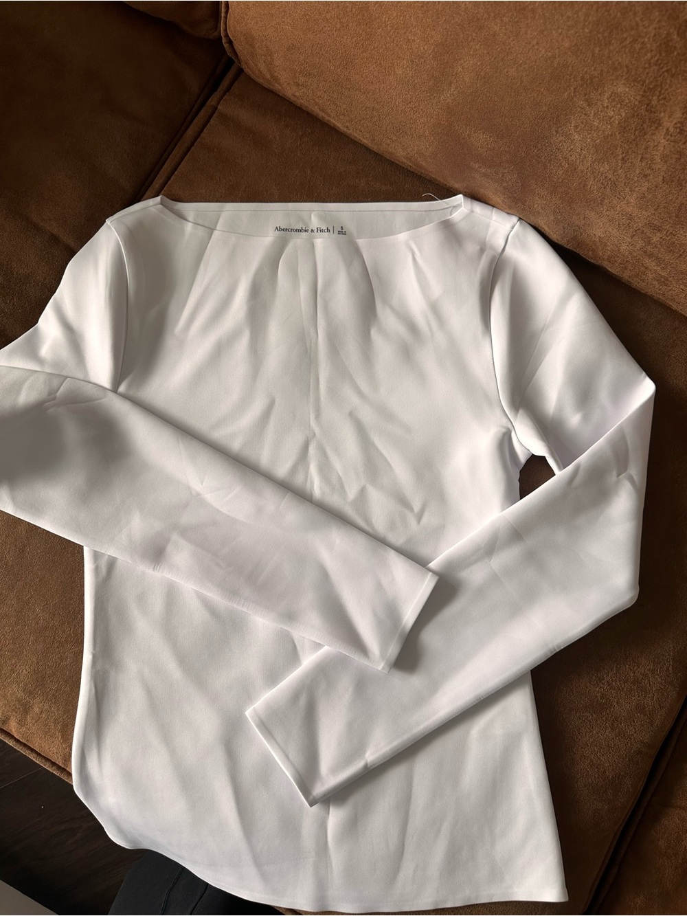 Abercrombie & Fitch White Long-Sleeve Boatneck Top